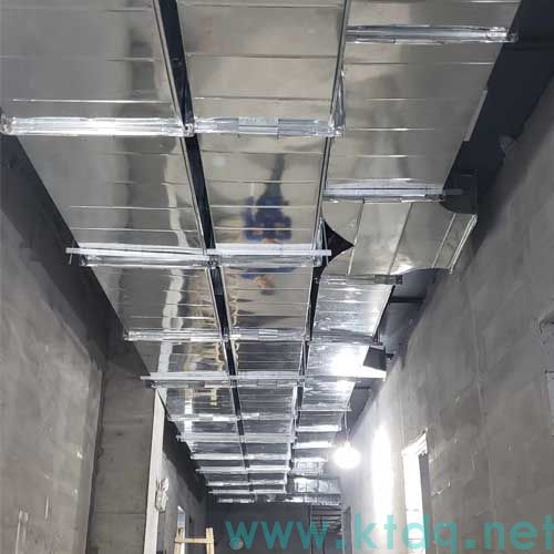 鍍鋅鐵皮通風(fēng)管道@鍍鋅鐵皮通風(fēng)管道批發(fā)價(jià)格@鍍鋅鐵皮通風(fēng)管規(guī)格(圖1)